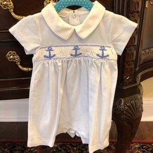 Hug Me First Shortall. 6-9 months